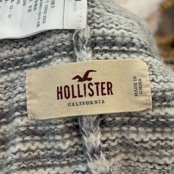 Hollister Soft Striped Beanie O/S UNISEX - Picture 2 of 3